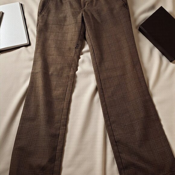 Fox Brown Check Pants Size 5 – Y2K Plaid Trousers w/ Pink Button Detail - Picture 4 of 12